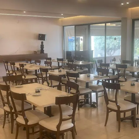 Penelope Apts 3* Protaras