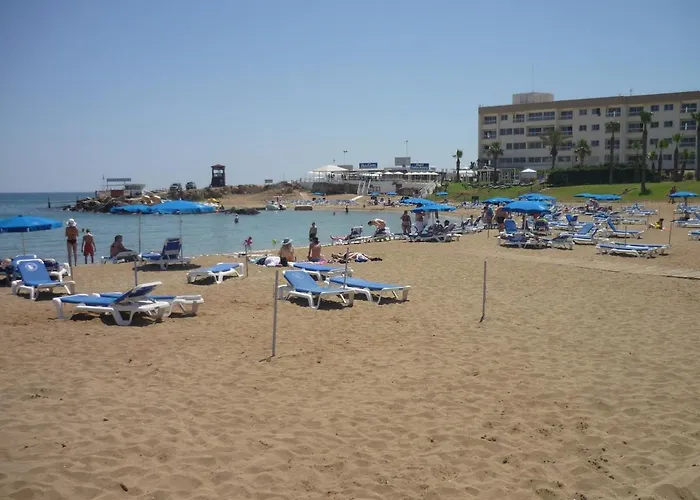 Penelope Apts Protaras