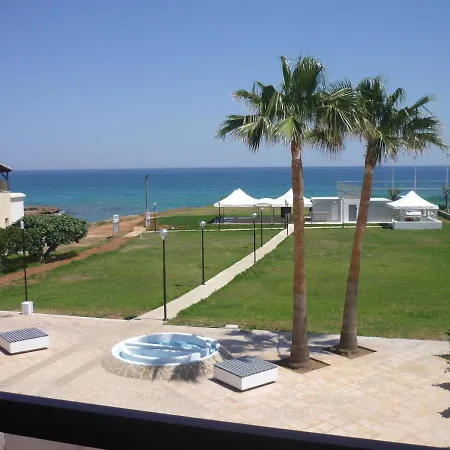 Penelope Apts Aparthotel