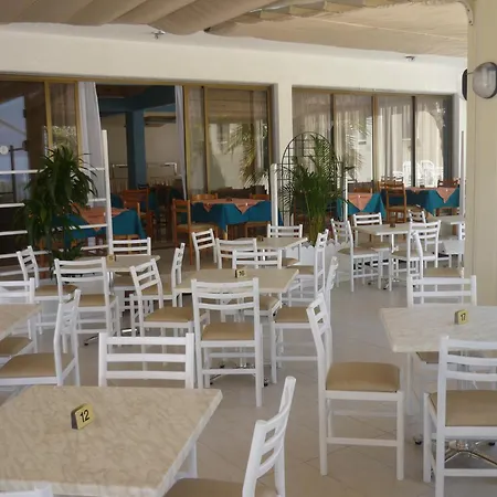 Hotel apartamentowy Penelope Apts