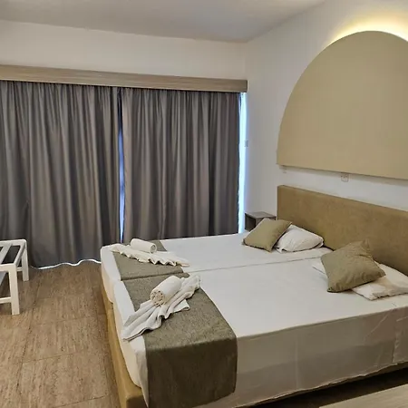 Penelope Apts Hotel apartamentowy